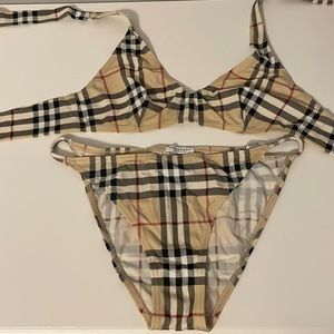 Burberry bikini size M